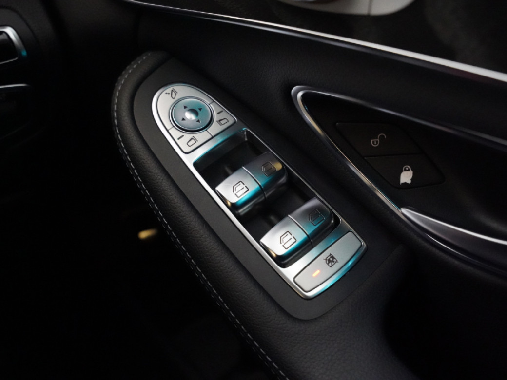 2017 Mercedes-Benz C Class