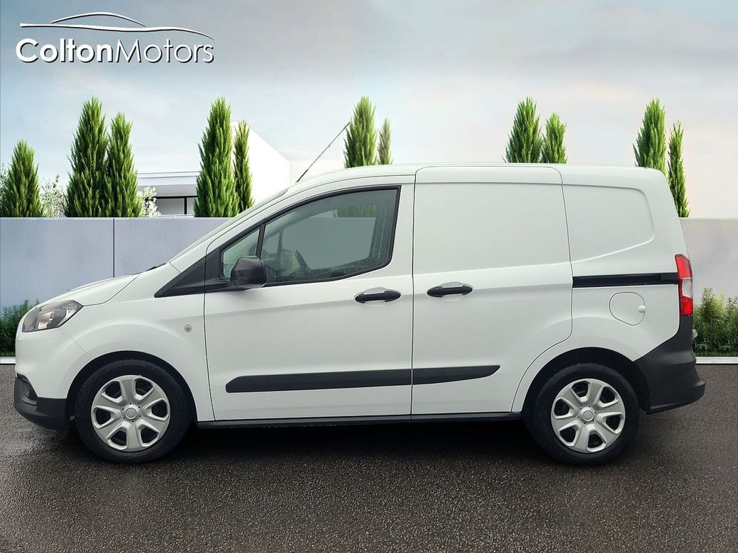 2023 Ford Transit Courier