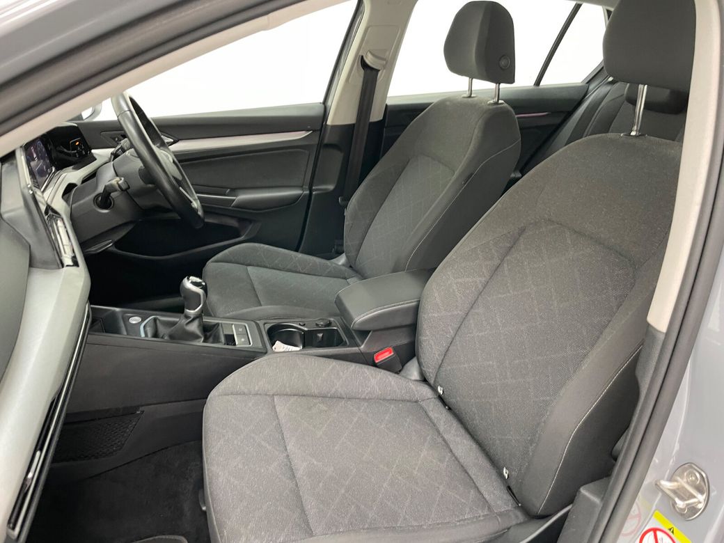 2023 Volkswagen Golf