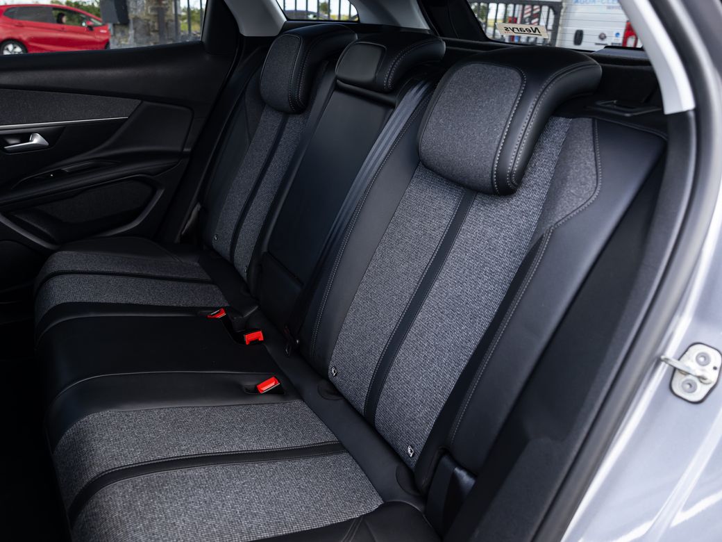 2020 Peugeot 3008