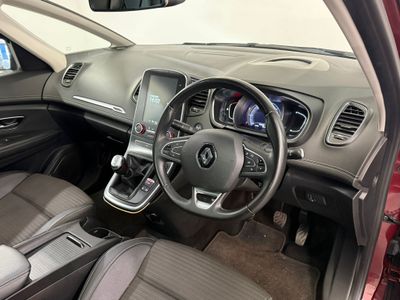 2021 Renault Grand Scenic