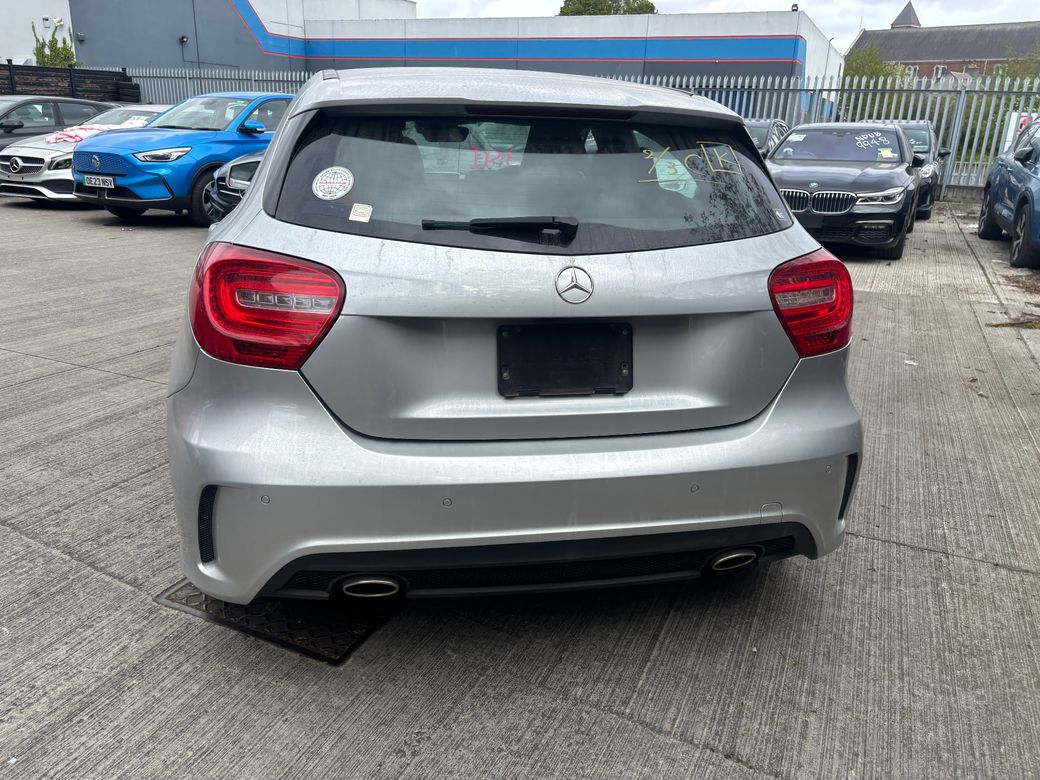 2015 Mercedes-Benz A 180