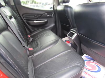 2021 Mitsubishi L200