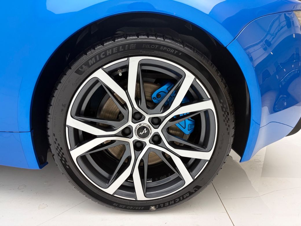 2025 Alpine A110