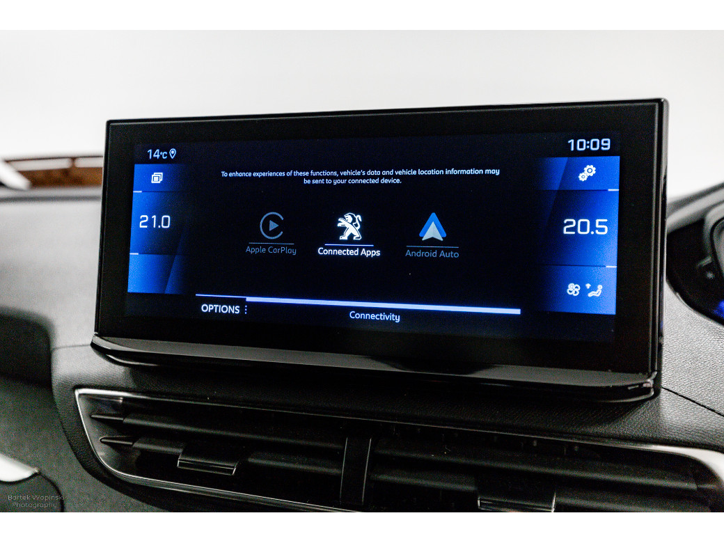 2023 Peugeot 5008