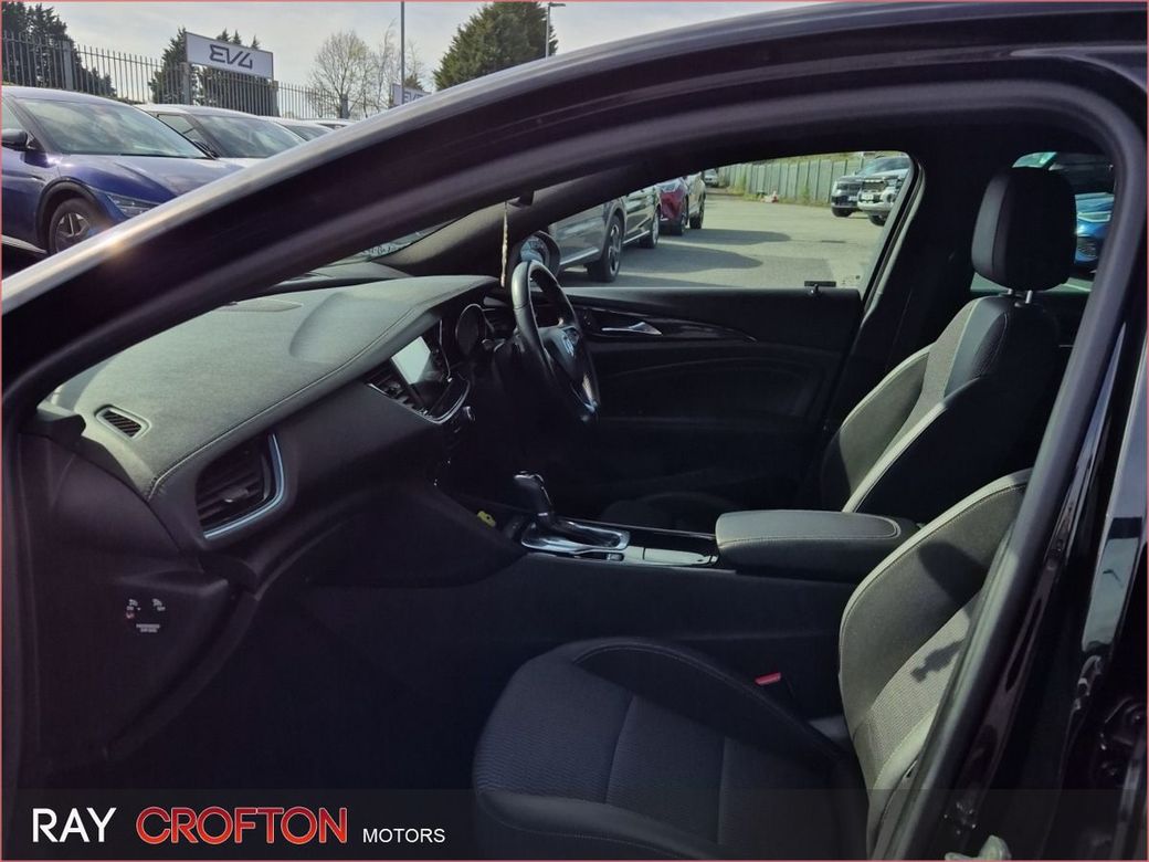 2018 Vauxhall Insignia