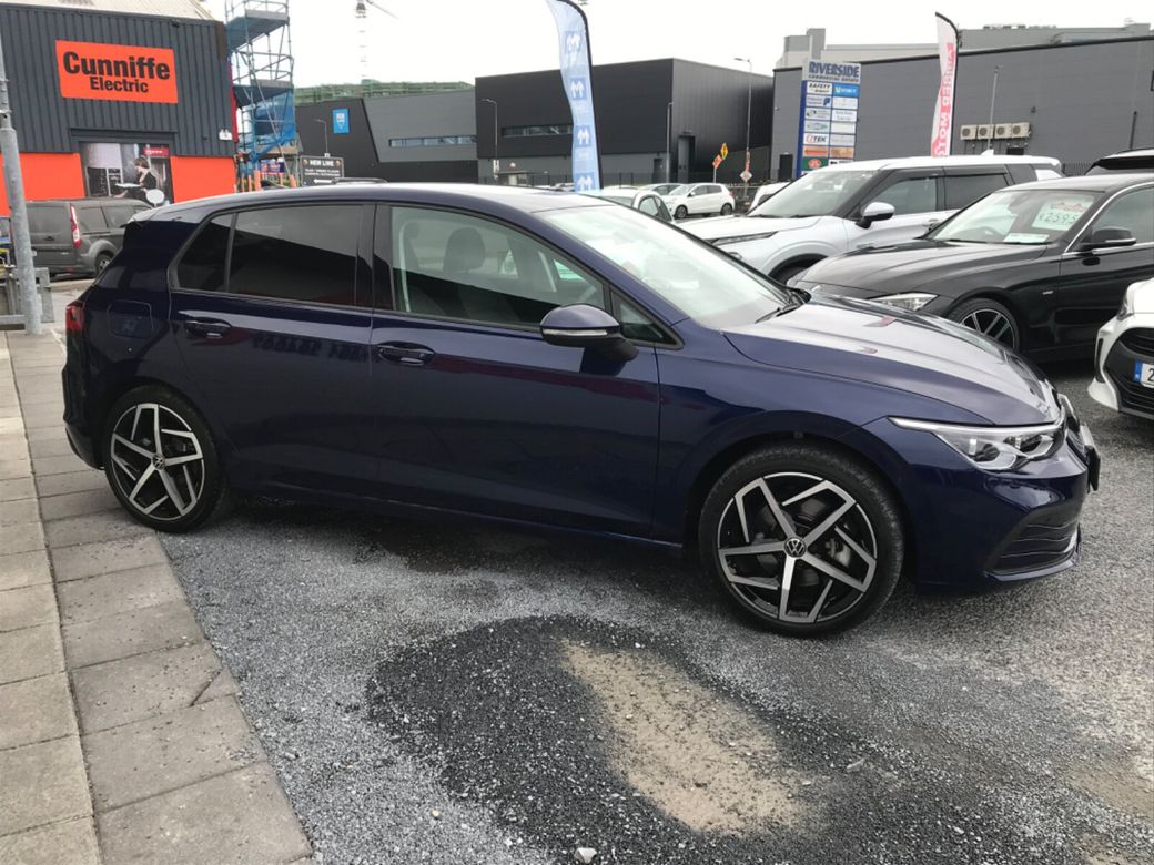 2024 Volkswagen Golf