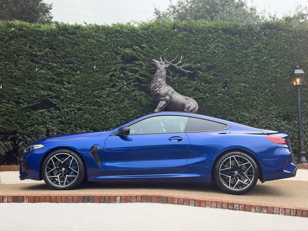 2020 BMW M8