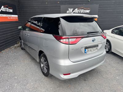2018 Toyota Estima