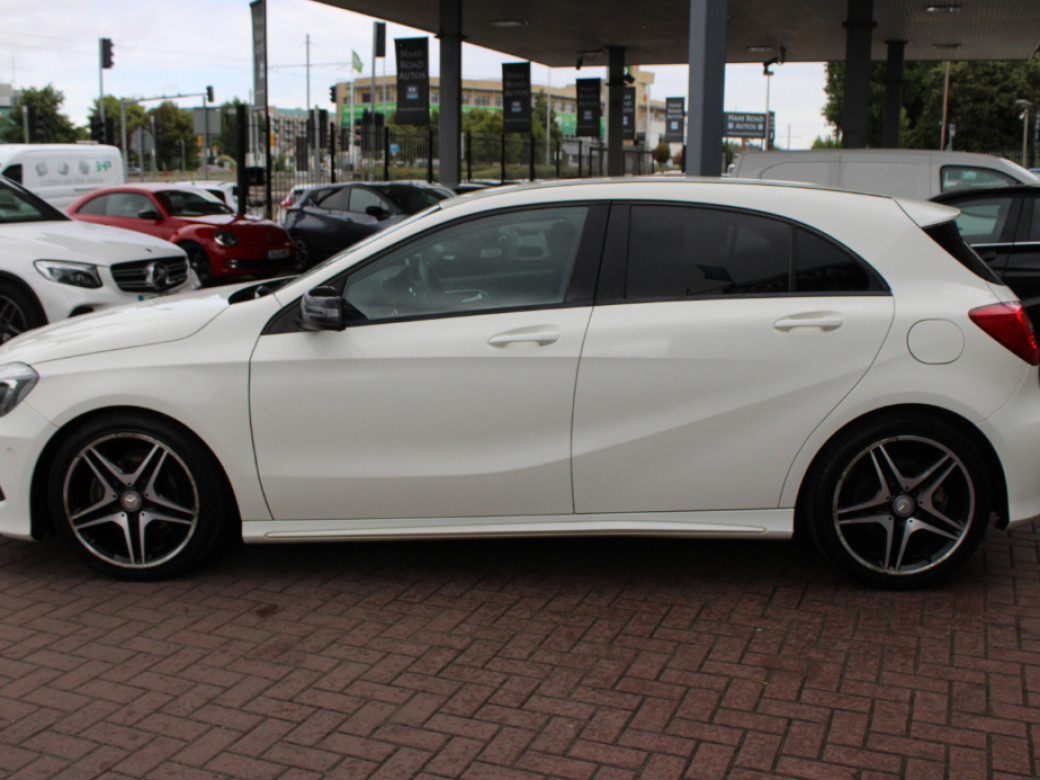 2014 Mercedes-Benz A 180
