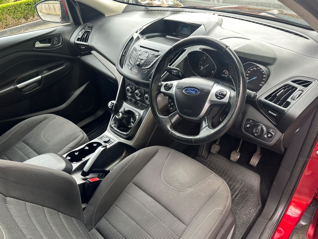 2015 Ford Kuga