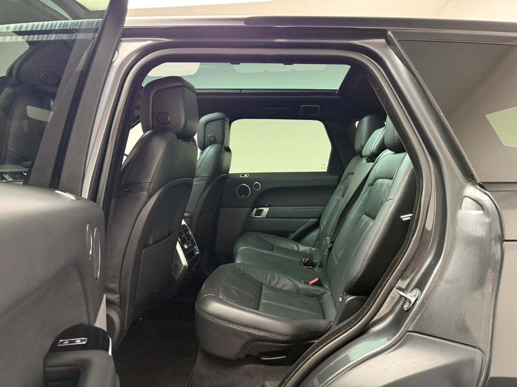 2021 Land Rover Range Rover Sport