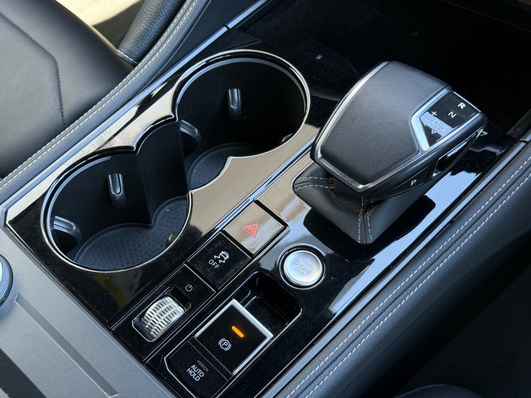 2024 Volkswagen Touareg