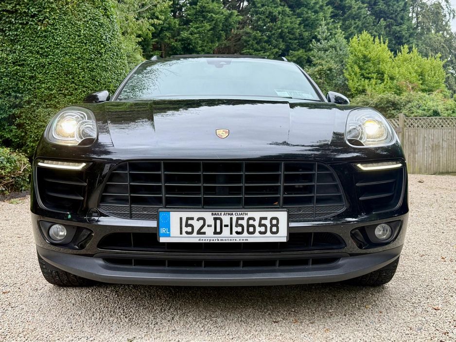 2015 Porsche Macan