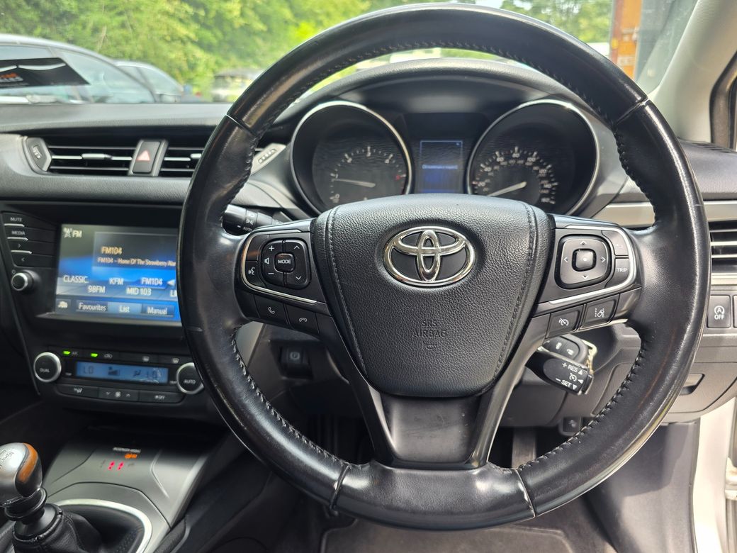 2016 Toyota Avensis