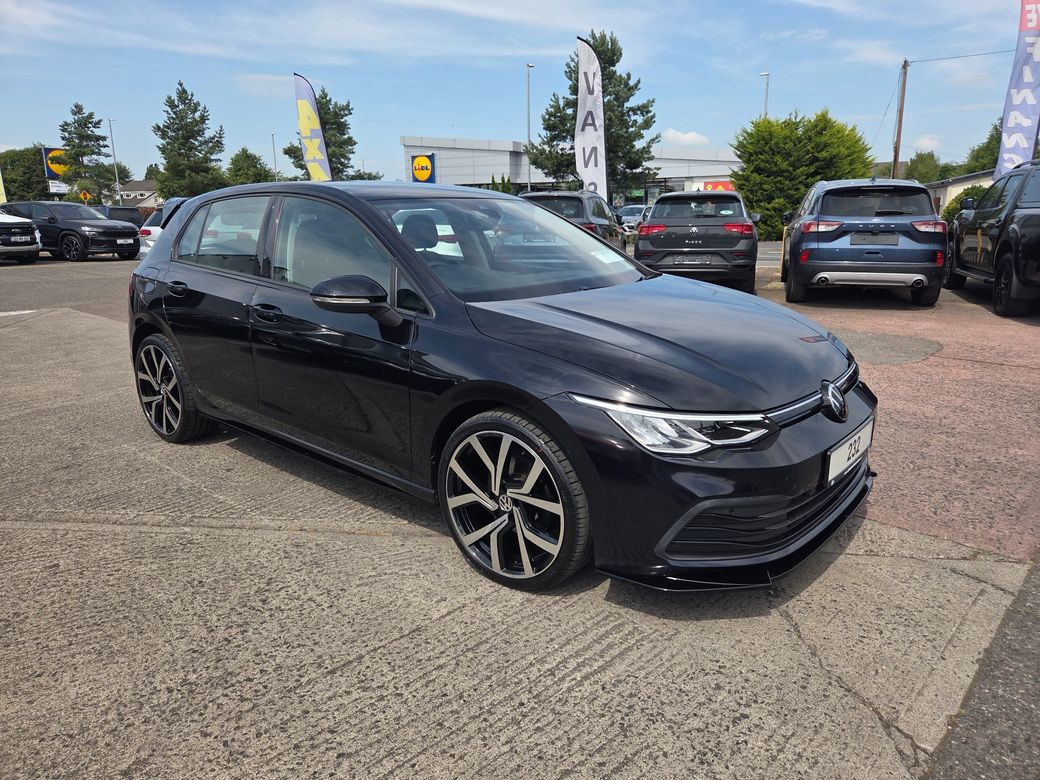 2023 Volkswagen Golf