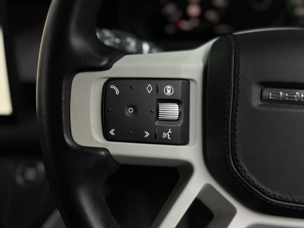 2025 Land Rover Defender