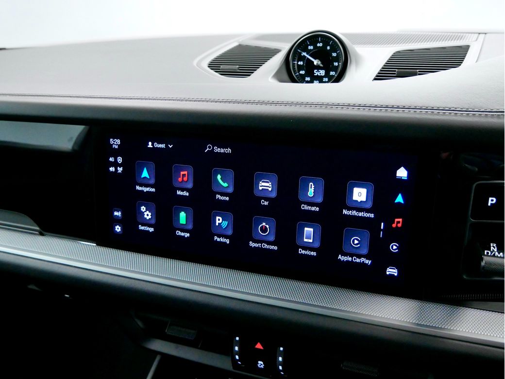 2025 Porsche Cayenne