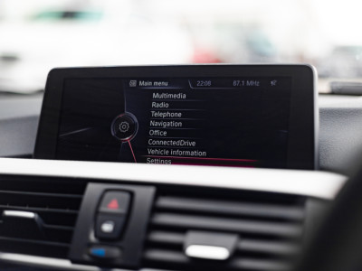 2015 BMW 320