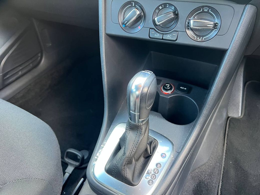 2013 Volkswagen Polo