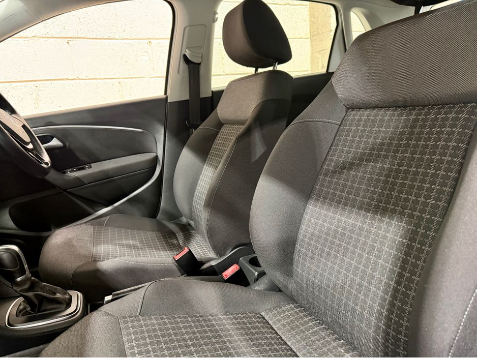 2016 Volkswagen Polo