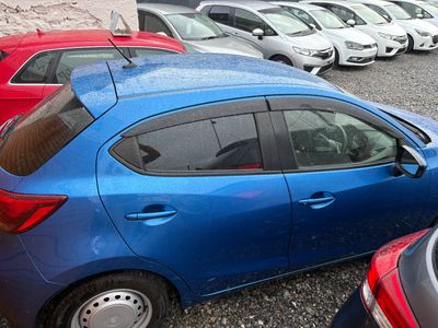 2016 Mazda Demio