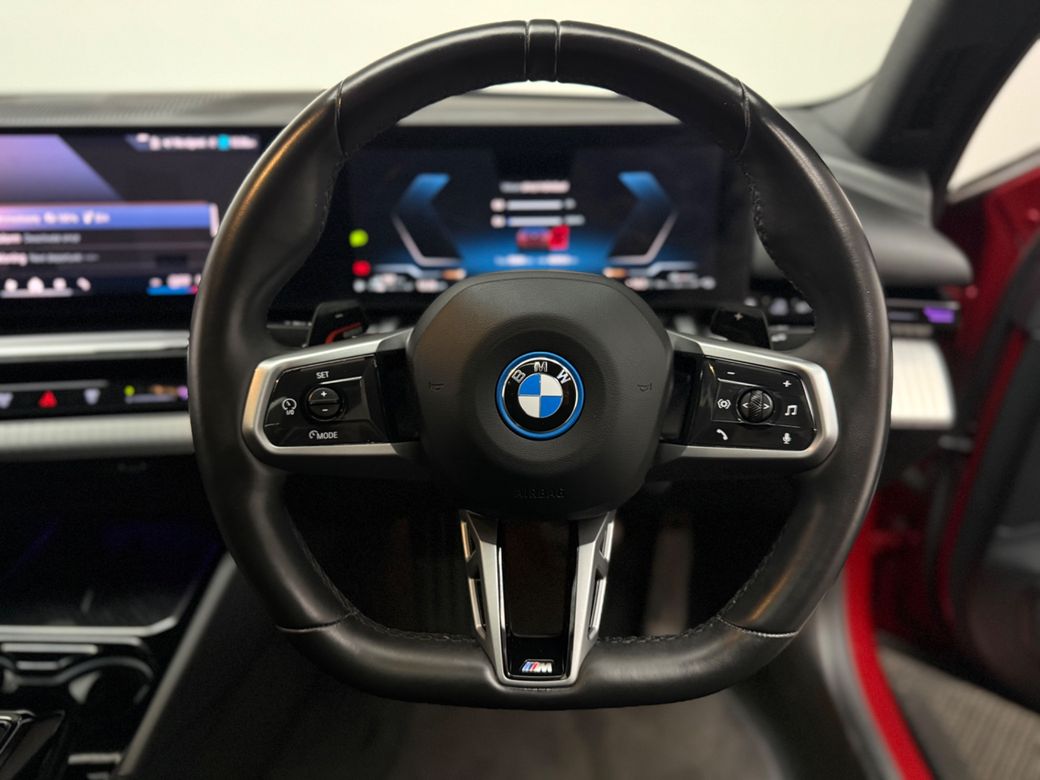 2024 BMW 530