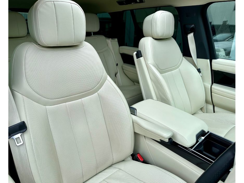 2023 Land Rover Range Rover