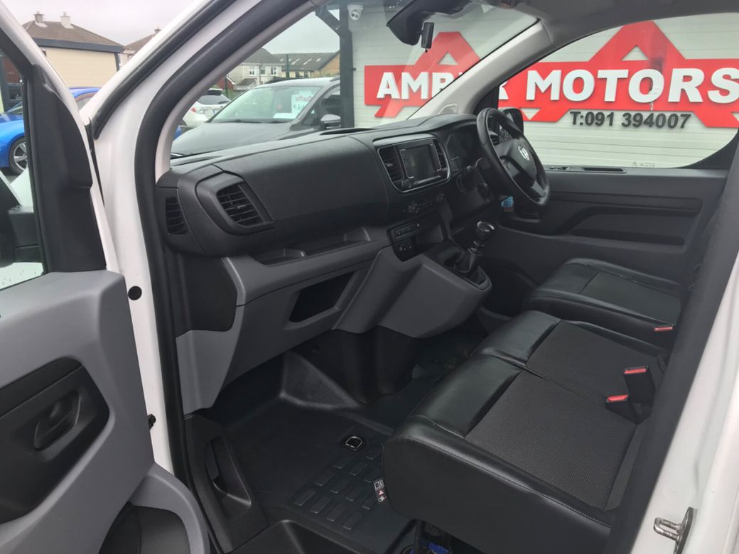 2021 Vauxhall Vivaro