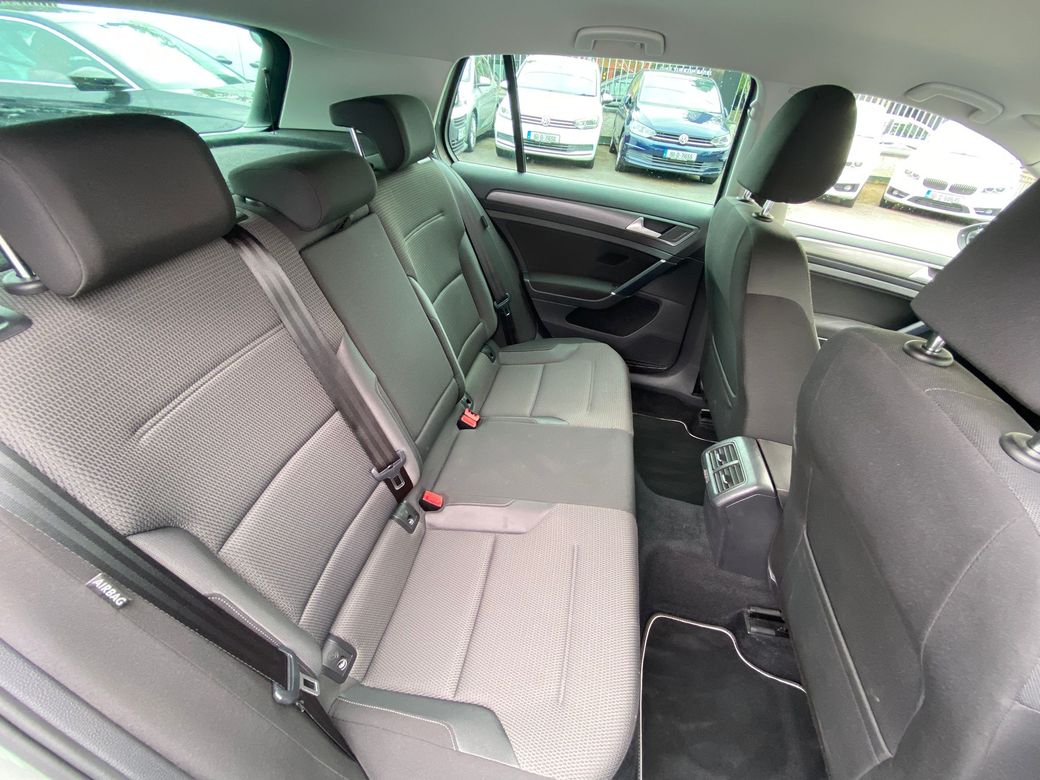 2019 Volkswagen Golf