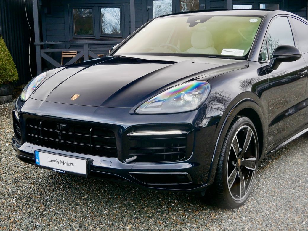 2023 Porsche Cayenne