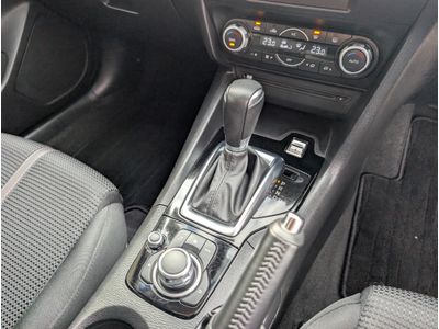 2019 Mazda Axela