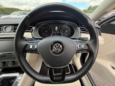 2015 Volkswagen Passat
