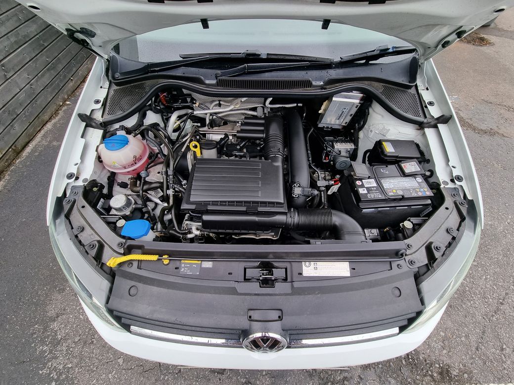 2017 Volkswagen Polo