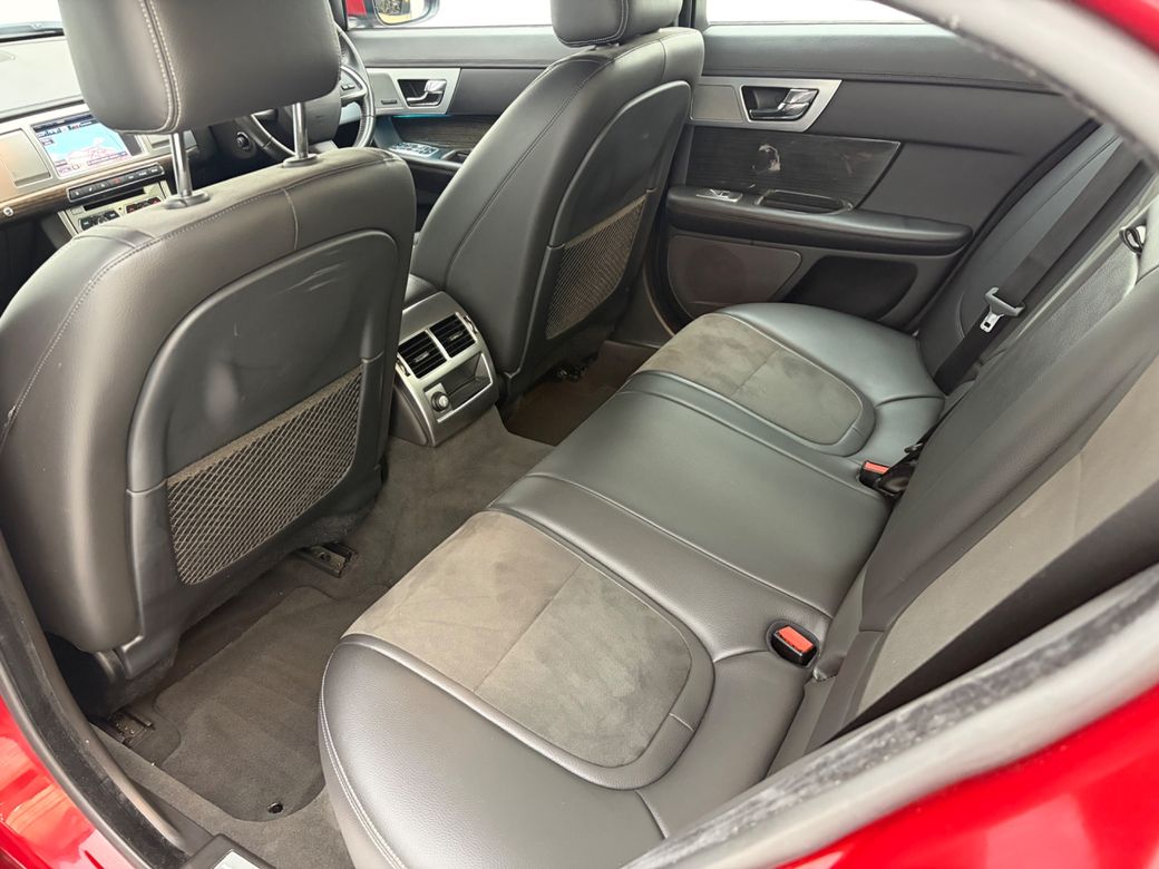 2015 Jaguar XF