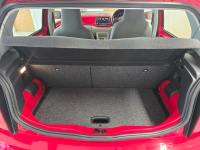2016 Volkswagen up!