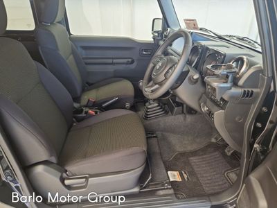 2025 Suzuki Jimny
