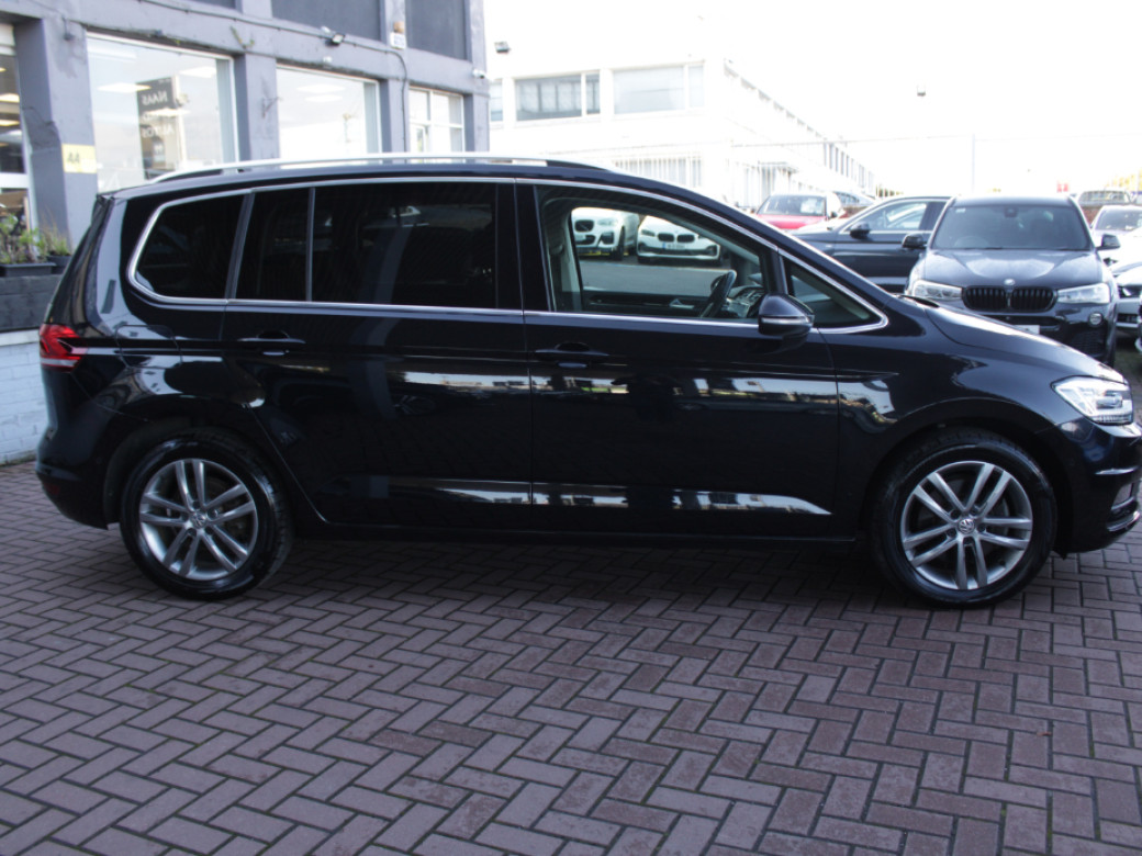 2020 Volkswagen Touran