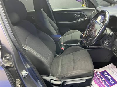 2018 Kia Carens