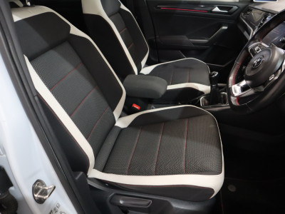 2019 Volkswagen T-Roc