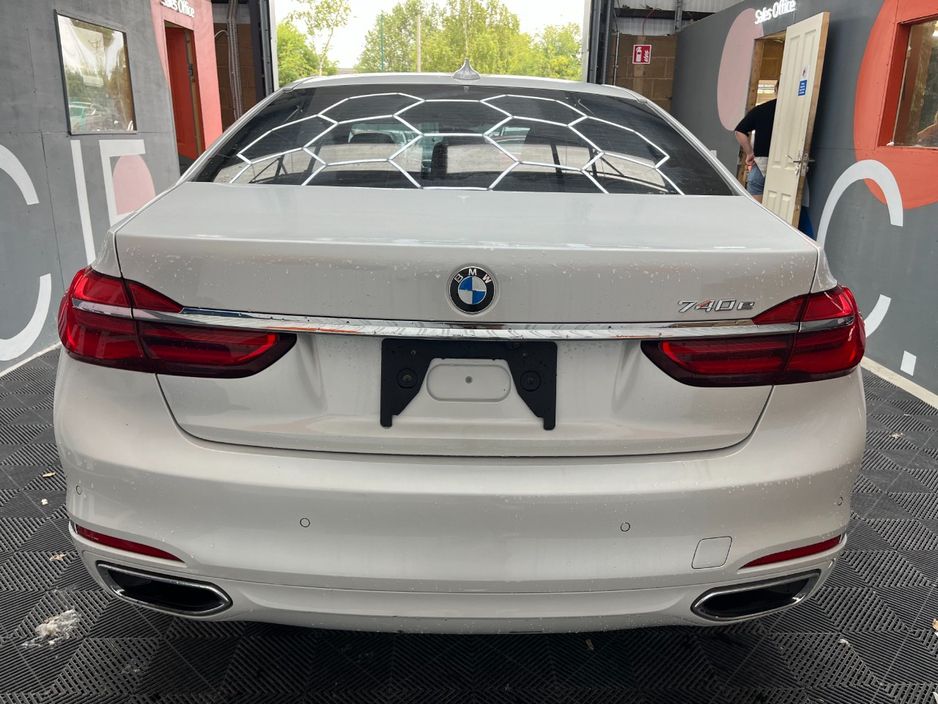 2016 BMW 7 Series