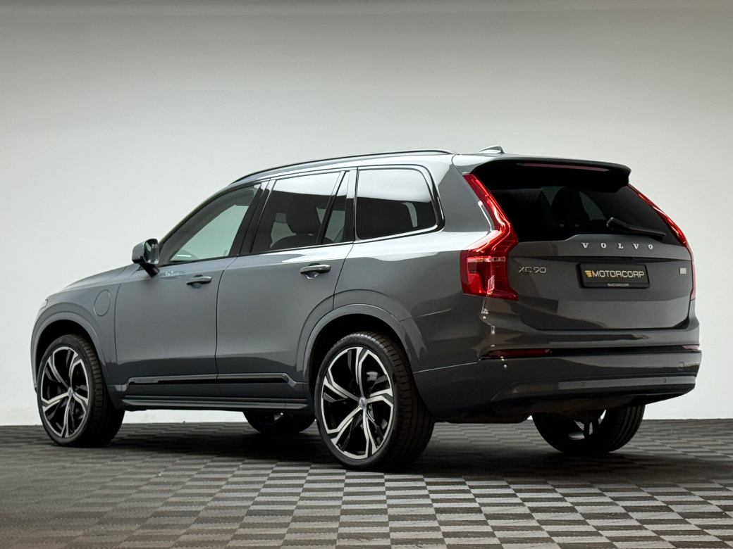 2022 Volvo XC90