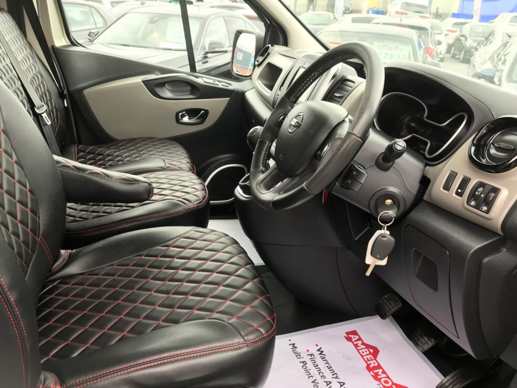 2018 Nissan NV300