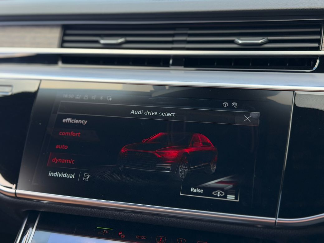 2024 Audi A8