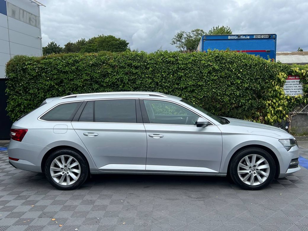 2023 Skoda Superb
