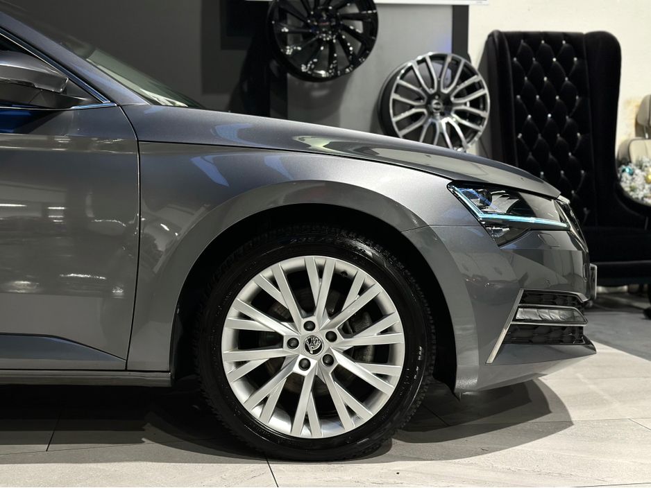 2023 Skoda Superb