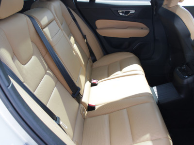 2020 Volvo V60