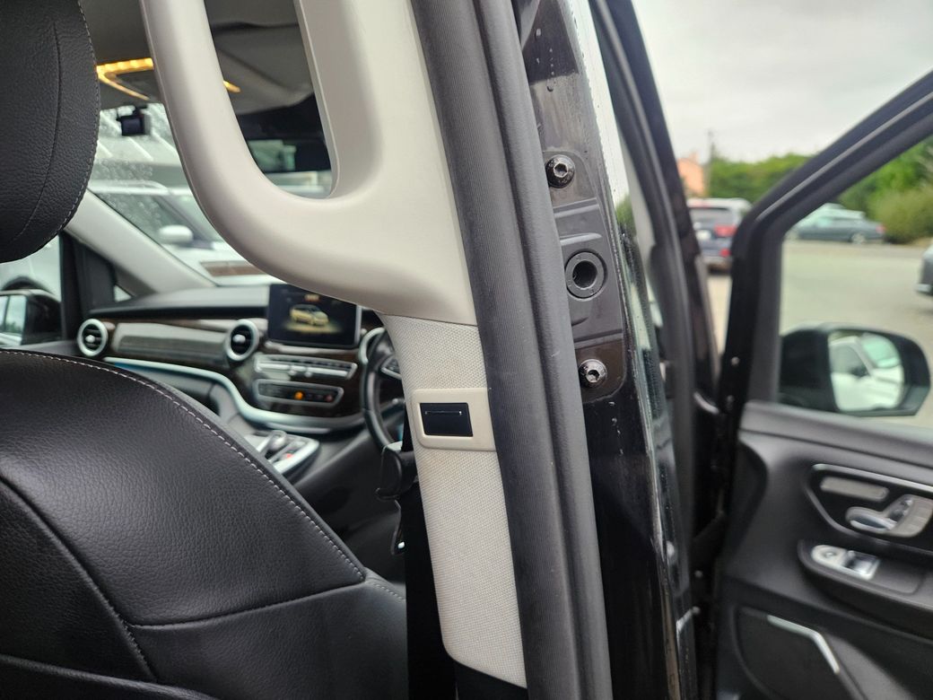 2017 Mercedes-Benz V Class
