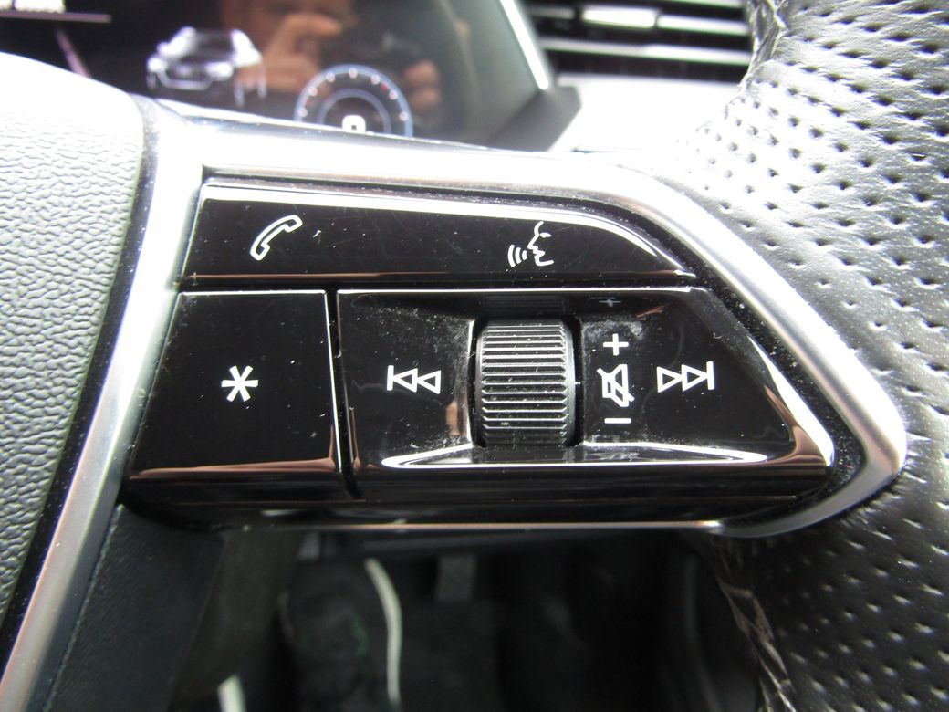 2022 Audi e-tron