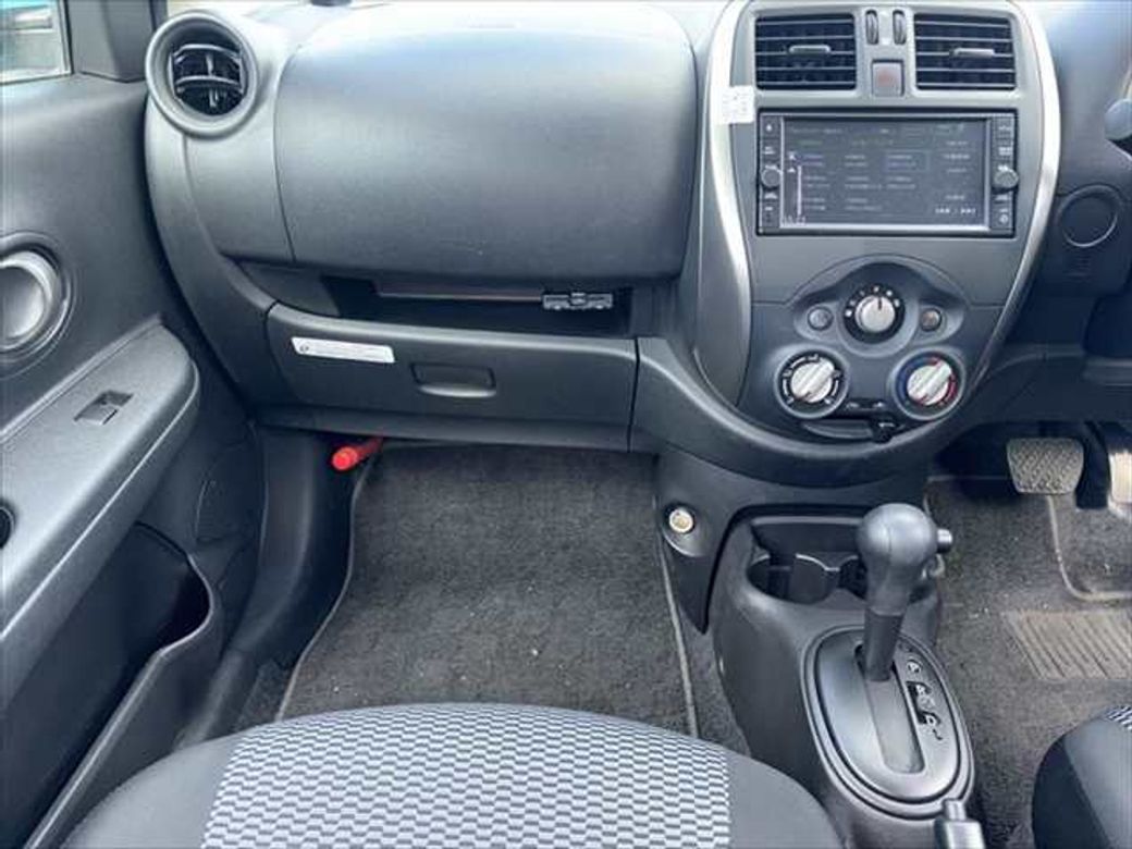2022 Nissan March